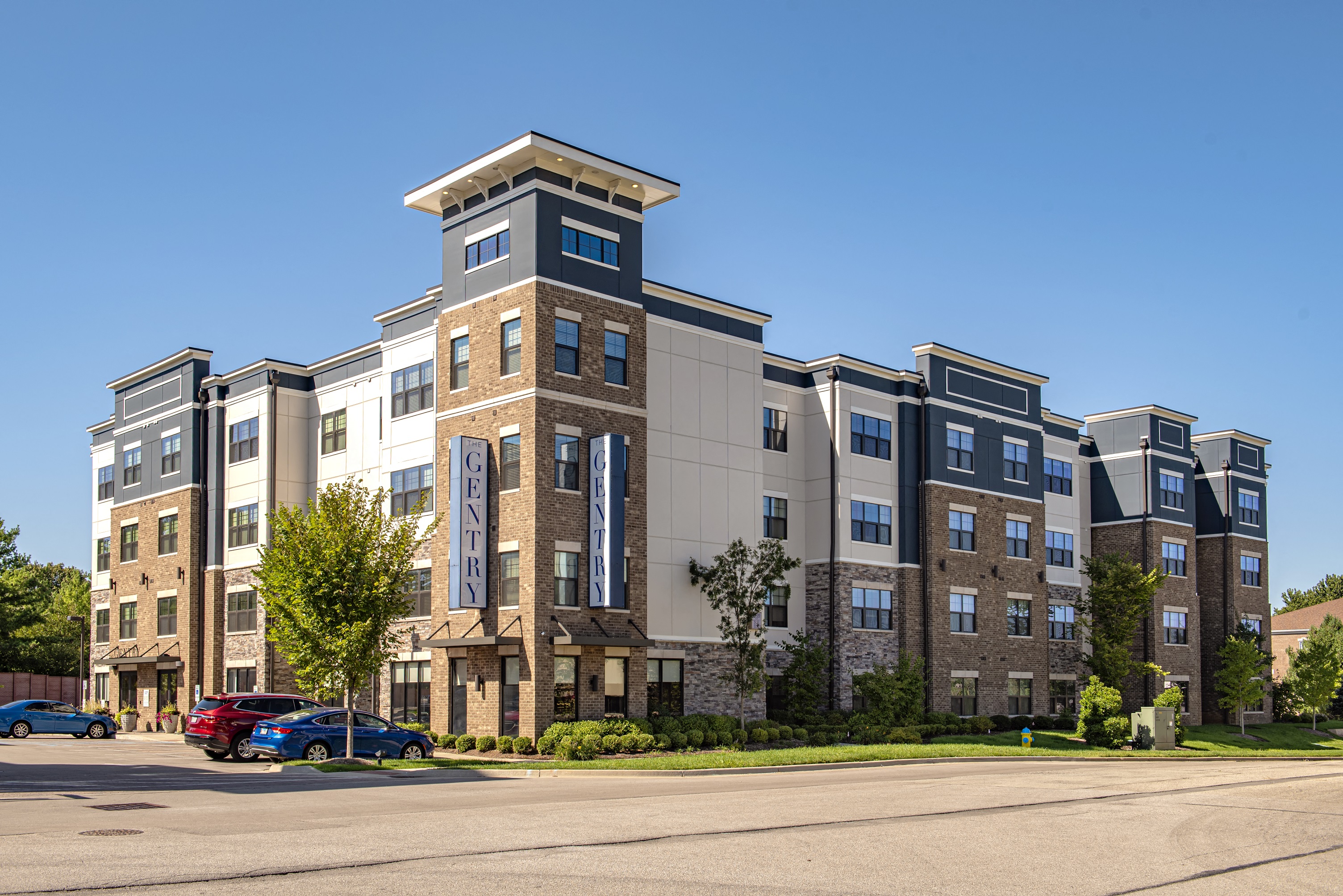 The Gentry At Hurstbourne Luxury Apartments Louisville KY, 9500